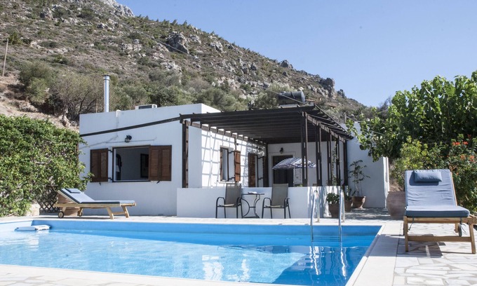 Lassithi Prefecture Villa | Villa with Private Pool and Oceanfront Views - 10/10 Rating