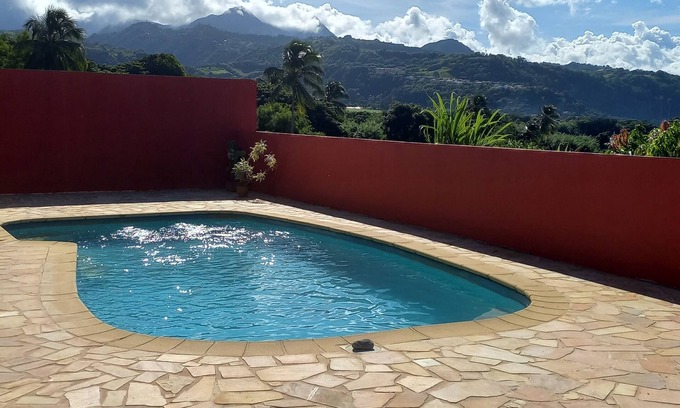 Saint-Pierre Villa | Beautiful Villa with Private Pool Near the Beach