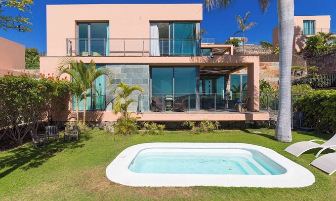 Salobre Villa | Relaxing Villa with Private Pool at Salobre Villas Lagos II