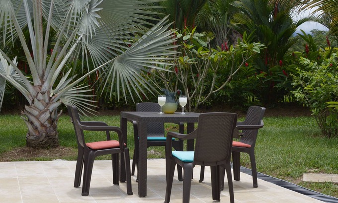 Villavicencio Villa | Private Pool & Jacuzzi Retreat with 10/10 Guest Rating