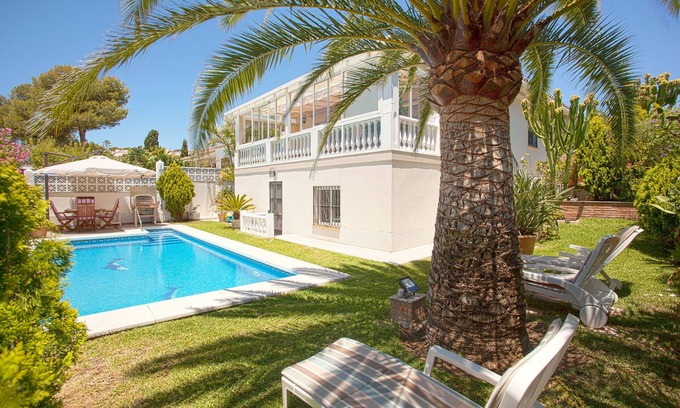 Urbanizacion Costabella Villa | Idyllic Villa with Private Pool Near Beach in Costabella