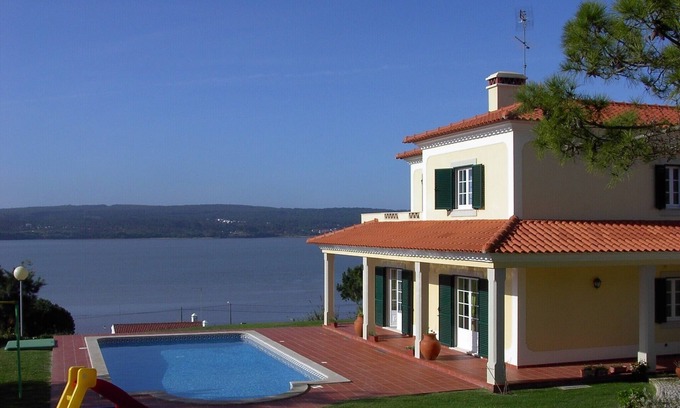 Caldas da Rainha Villa | Elegant Villa with Private Pool & Obidos Lagoon Views