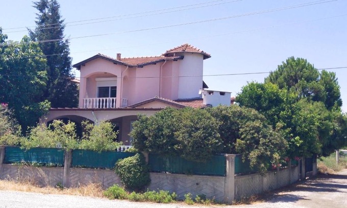 Dalaman House | Private Pool Villa with Garden and Garage for Family Fun