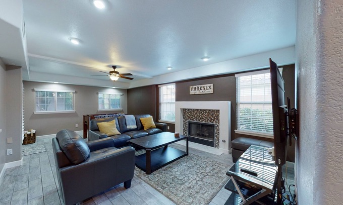 Ahwatukee Foothills House | Relaxing Villa with Private Pool, Spa & Lake Access