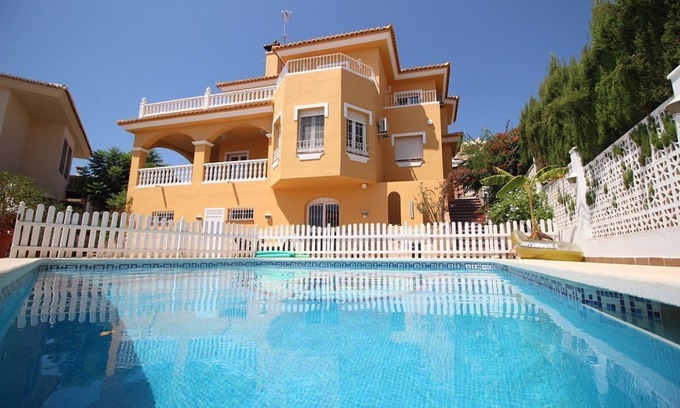 Torre del Mar Villa | Idyllic Villa with Sea Views & Private Pool - Guest Rated 9.8
