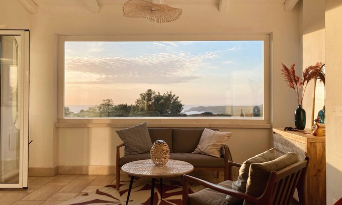 Rena Majore House | Cozy Ocean View Retreat - Family-Friendly & Equipped Kitchen