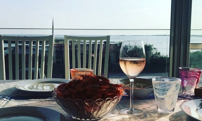 Varberg Municipality Villa | Seaview Villa: Child-Friendly Retreat with Breakfast Included