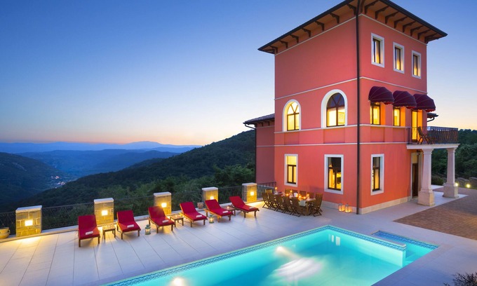Oprtalj Villa | Relaxing Villa with Spa & Pool in Central Istria
