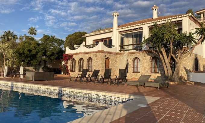 Salobrena Villa | Seaside Villa with Pool and Breathtaking Ocean Views
