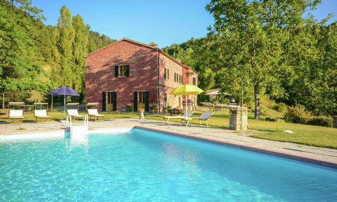 Tredozio Villa | Scenic Villa with Pool and Breathtaking Apennine Views