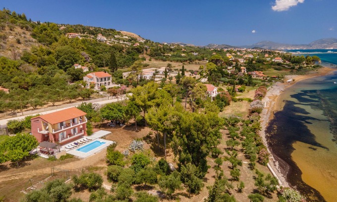 Kefalonia Villa | Seaside Villa with Ocean Views and Pet-Friendly Amenities