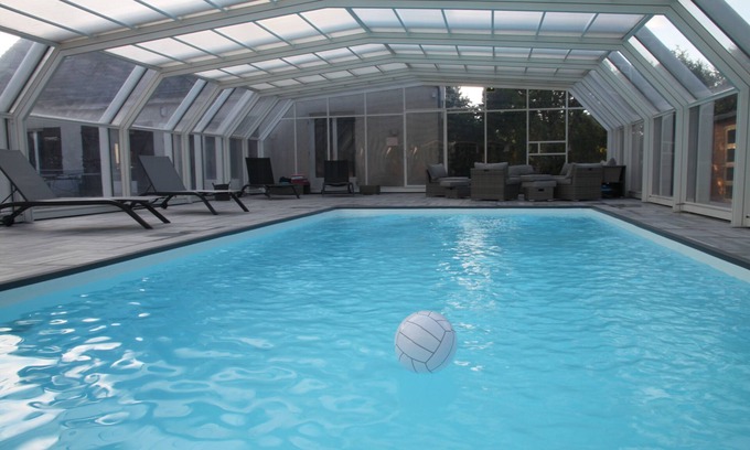 Acheres-la-Foret House | Indulge in a Villa with Heated Indoor Pool, Rated 10/10