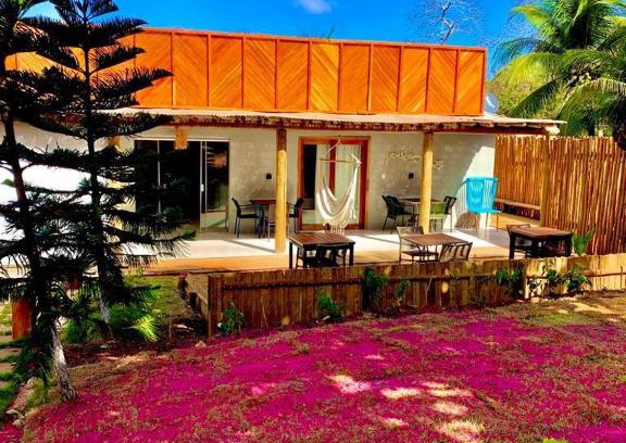 Vila dos Remedios House | Family-Friendly Villa Xodó - Rated 9/10 by Guests