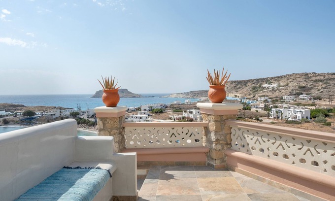 Lefkos Villa | Elegant Villa 'Yani La Scala' with Ocean View & Spa