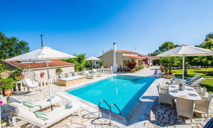Peroulion Villa | Villa Zapphira: Oceanfront Escape with Private Pool