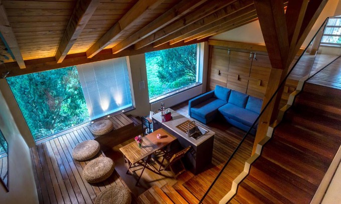 Castel Maggiore Apartment | Villa Zarri Guest House: Family and Pet-Friendly Retreat