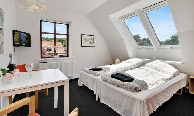 Silkeborg House | Discover Villa Zeltner Silkeborg: Ocean Views Await You