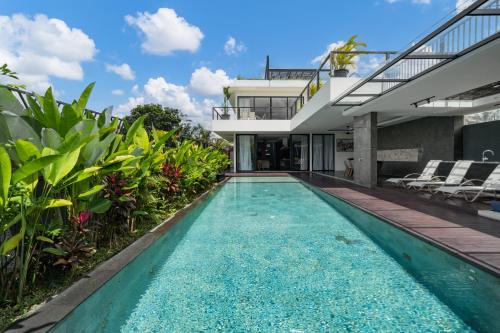 Tegallalang House | Relax at ZILLA Villa Ubud: Family-Friendly with Pool Access