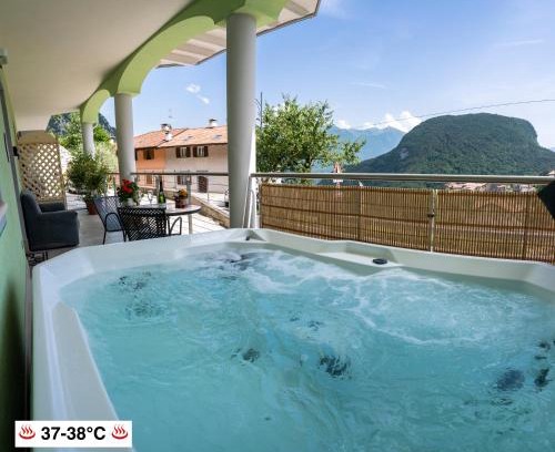 Ranzo House | Villa Zoe - Premier Suite with Sauna & Pet-Friendly Comfort
