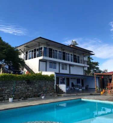 La Cumbre Hotel | Villaaura