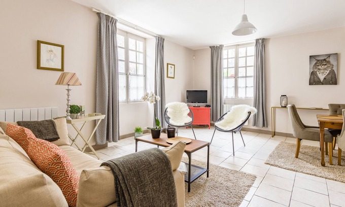 Amboise Apartment | Cozy VillaConcorde Apartment for Two in Amboise