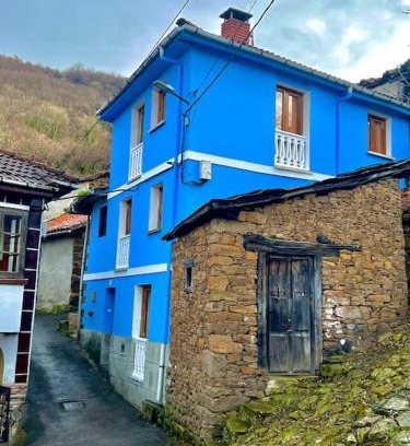 Mieres House | Pet and Child Friendly Getaway at VilladeCelis