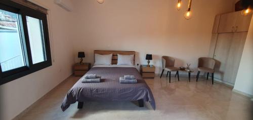 Pelentri Apartment | Discover Peledri Studio: Child-Friendly & Guest Rated 9.6