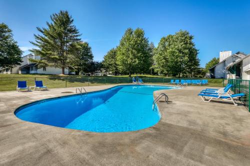 Stowe Area Apartment | Explore Village Green Unit 1A: Eco-Friendly Retreat