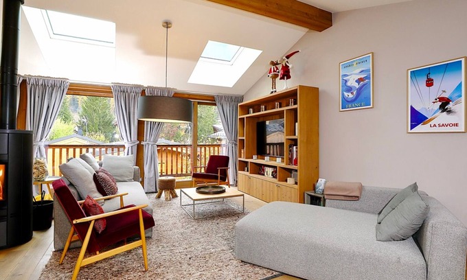 Le Praz House | Villa Courchevel: 4 Bedrooms with Spa & Family Amenities