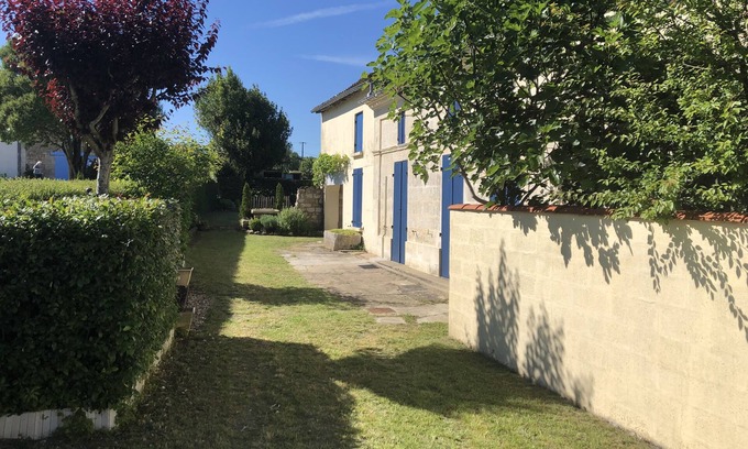 Lorignac House | Charming Village House with Pool Near Royan and Jonzac