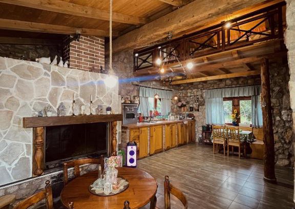 Pricelje House | Discover Village House Velimirović: Top-Rated Family Retreat