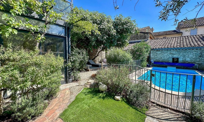 Grignan Ski Chalet | Relax at La Maison de Village de Grignan with Private Pool