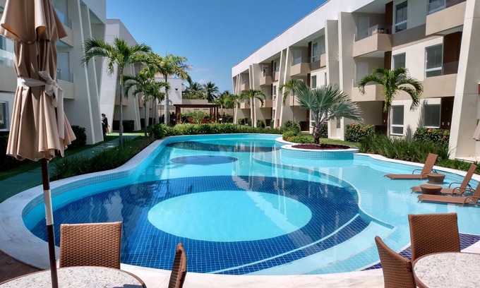 Jenipabu Apartment | Experience Village Porto Smeralda Guarajuba with Ocean Views