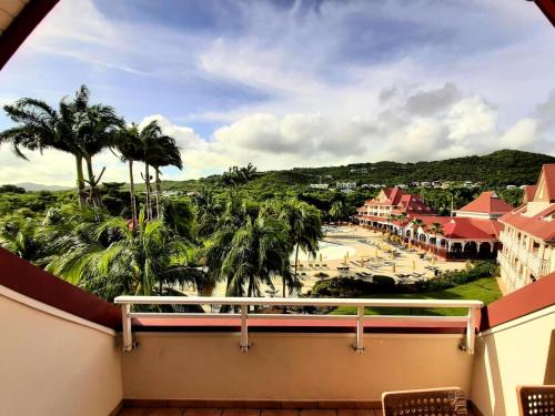Gros Raisins Apartment | Family-Friendly 3-Room Apartment in Village Sainte Luce