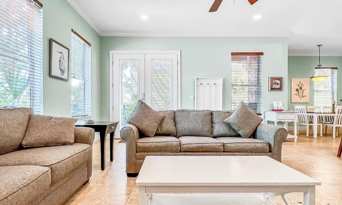 Villages of Crystal Beach House | Family-Friendly Getaway at Villages of Crystal Beach