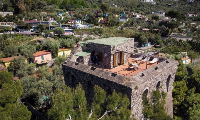 Marina del Cantone Hotel | Relax at Villaggio Residence Nettuno with Ocean View Spa
