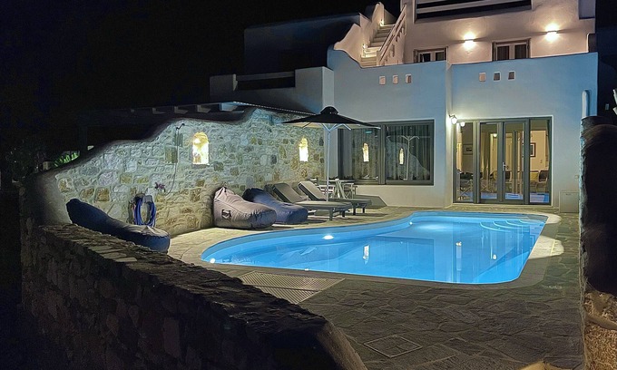 Kastraki Villa | VillaNaxosGr: Your Ideal Naxian Beach Retreat Awaits