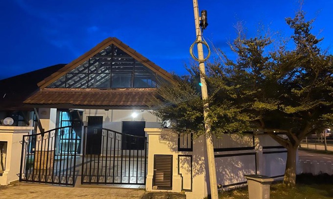 Sri Gading Apartment | Family-Friendly VillaParadise Homestay - 4 Star Comfort