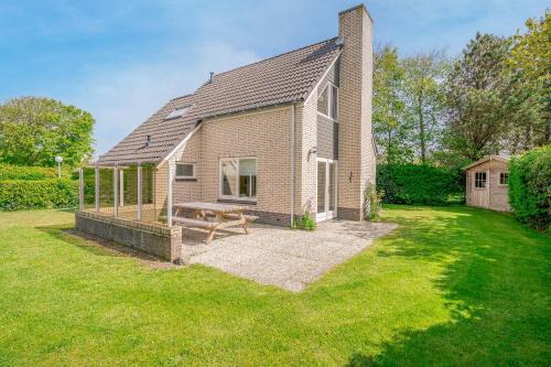 De Koog House | Family-Friendly Retreat at Villapark Kamperfoelie 29