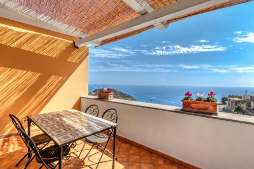 Nerano House | Villarena Relais: 4-Star Stay with Pool & Breakfast Included