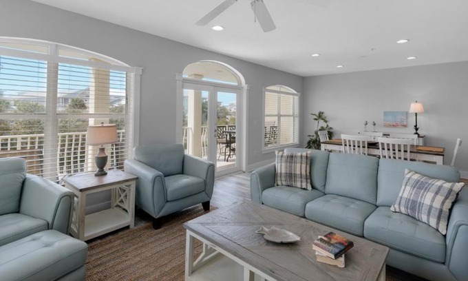 Seagrove Beach House | Child-Friendly Villas at Seagrove B201 - 10/10 Guest Rated