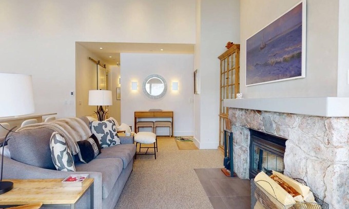Snowmass Village Condo | Discover Villas at Snowmass Club: Family-Friendly Retreat