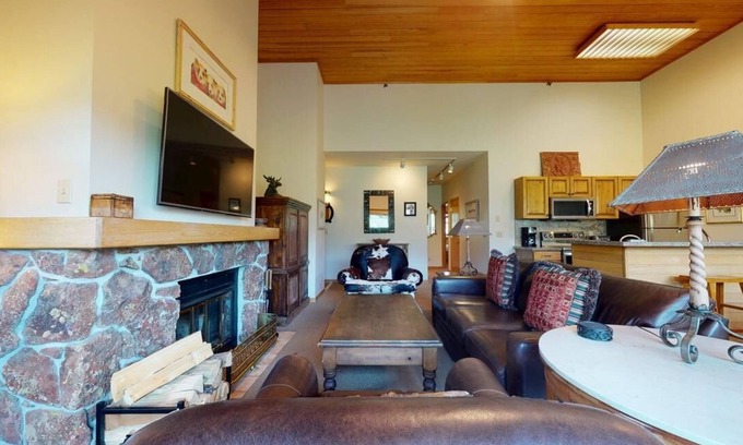 Snowmass Village Condo | Experience Villas at Snowmass Club - Rated 10/10 Stay!