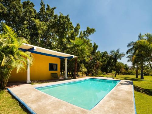 Tlaquiltenango Hotel | Discover Villas El Paraiso: Family Friendly with Pool