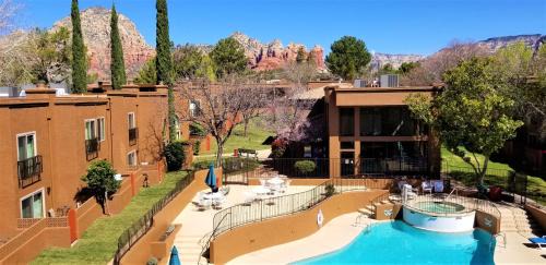 West Sedona Resort | Discover Villas of Sedona: Oceanfront Retreat with Spa