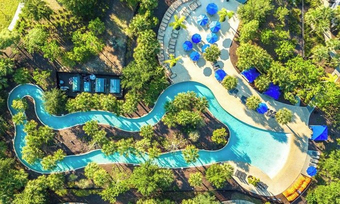 Loughman Hotel | Elegant Stay at Villatel Village in Solterra Resort
