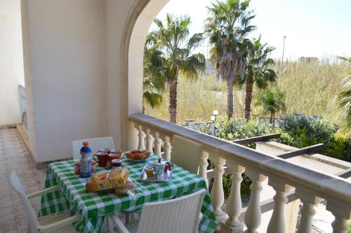 Roca Vecchia Villa | Family-Friendly Villetta Near the Beach for Your Getaway