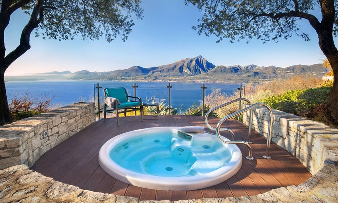 Torri del Benaco Ski Chalet | Villa Blue Panorama: Private Jacuzzi & Lake View Getaway