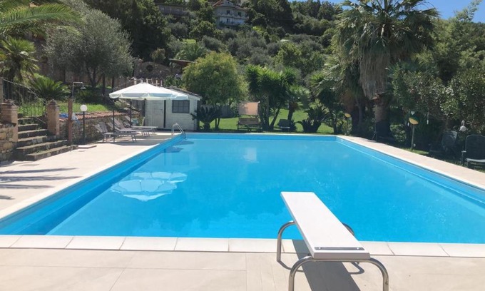 Laureana Cilento Apartment | Family-Friendly Villetta with Pool in Laureana Cilento