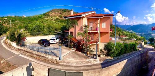 Gioiosa Marea Apartment | Unforgettable Stay at Appartamento Vacanza Villetta Fichera
